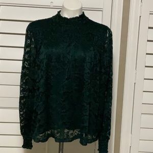 𝅺CABLE and Gauge green floral lace blouse